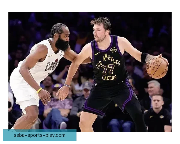 湖人复仇骑士豪取赛季第50胜东契奇42分12助攻里程碑詹姆斯再写历史